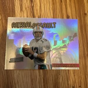 DAN MARINO 1997 TOPPS STADIUM CLUB AERIAL ASSAULT #AA1 DOLPHINS